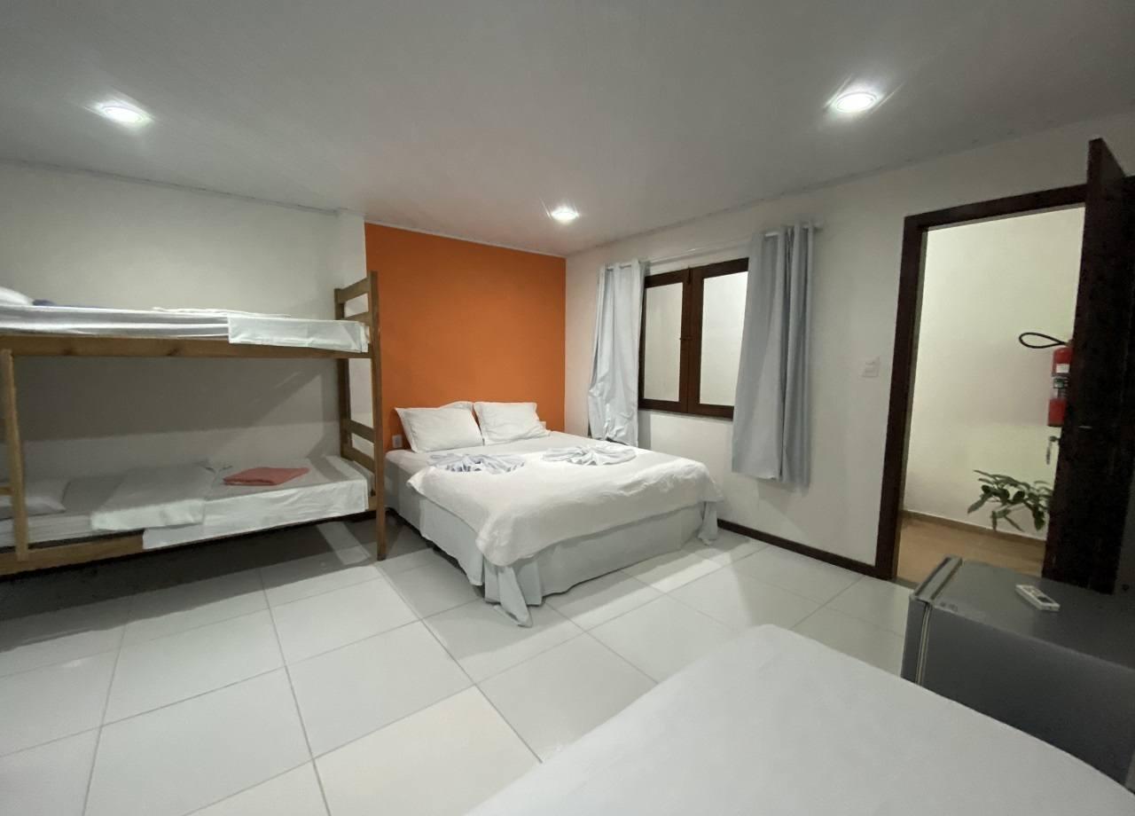 Piratas Do Morro Hostel *