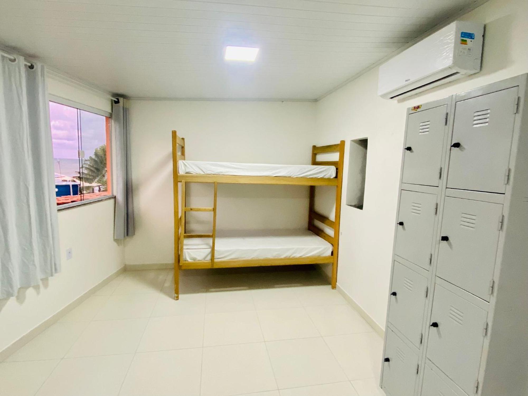 Piratas Do Morro Hostel *