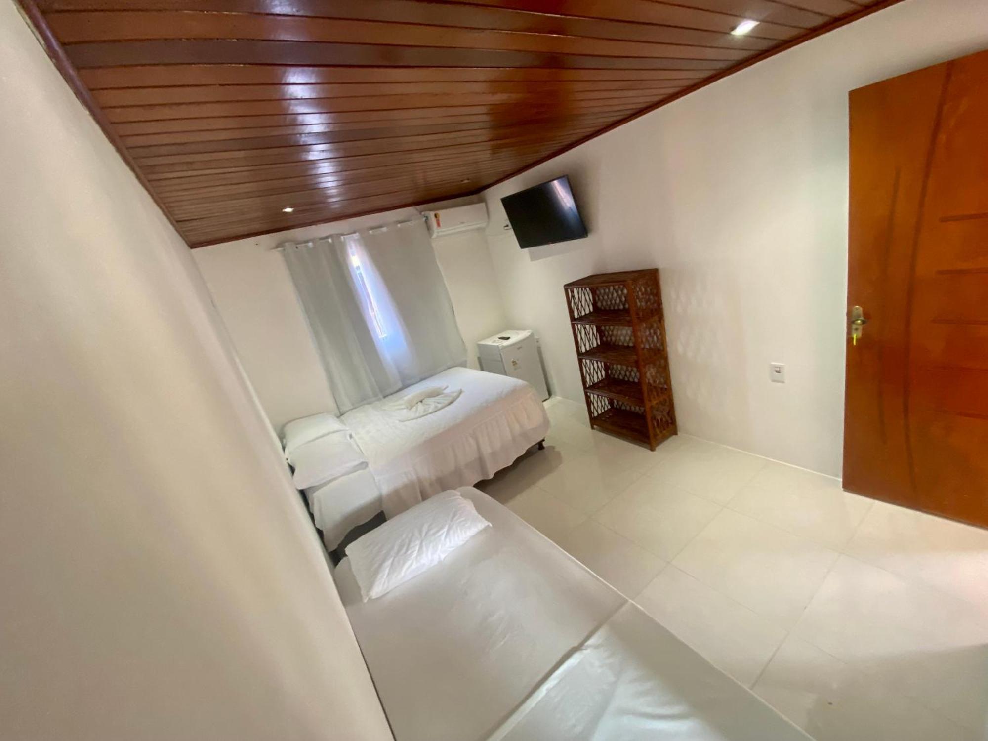 Piratas Do Morro Hostel