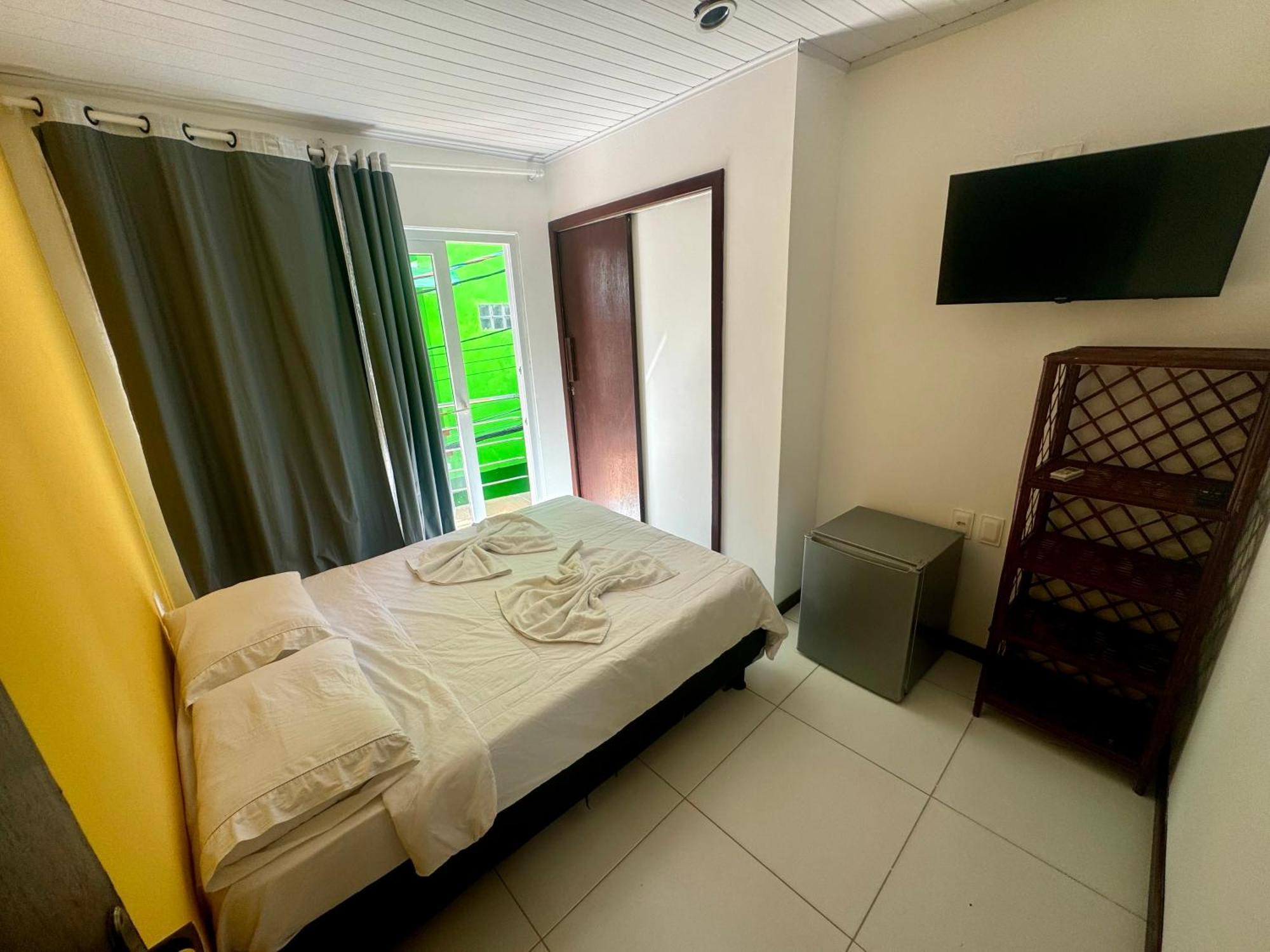 Piratas Do Morro Hostel *